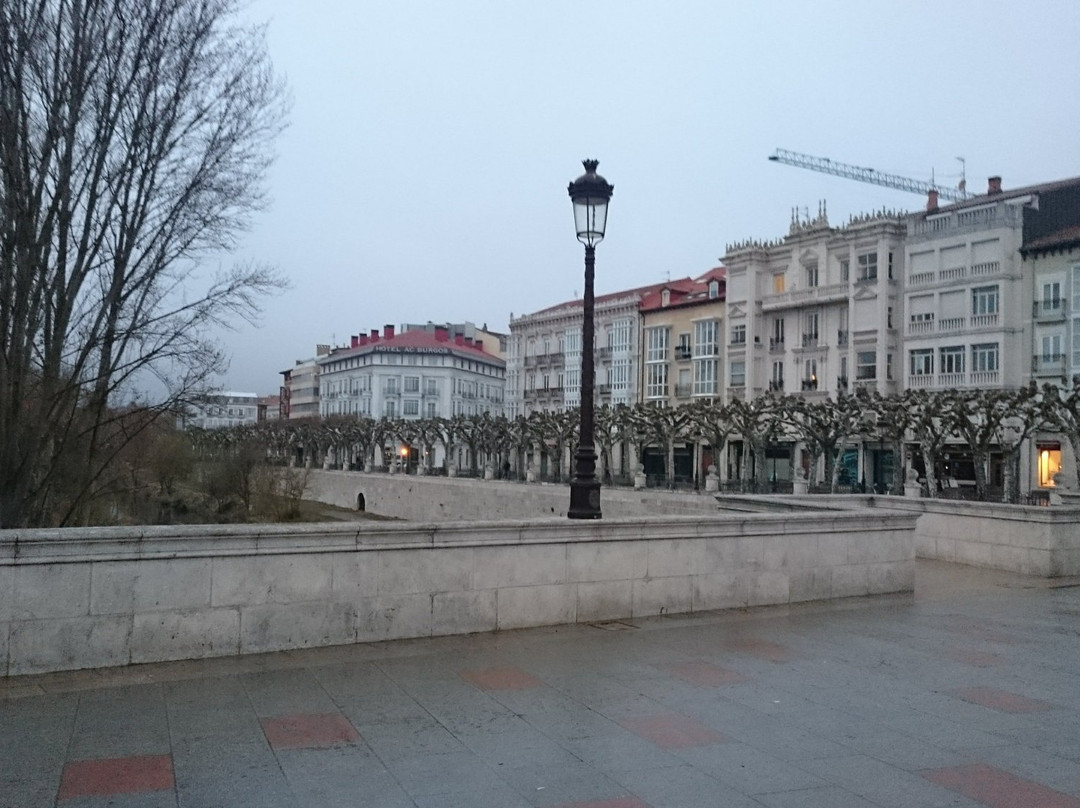 Villagonzalo Pedernales旅游攻略图片