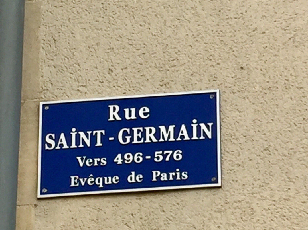 Eglise Saint-Germain-普瓦捷必去景点