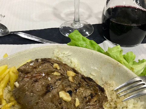 Senhora da Hora餐馆和美食-Cantinho Do Viajante