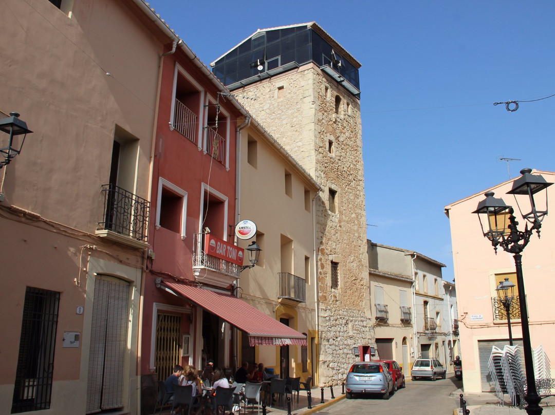 Torre Medieval de Alcalali景点图片