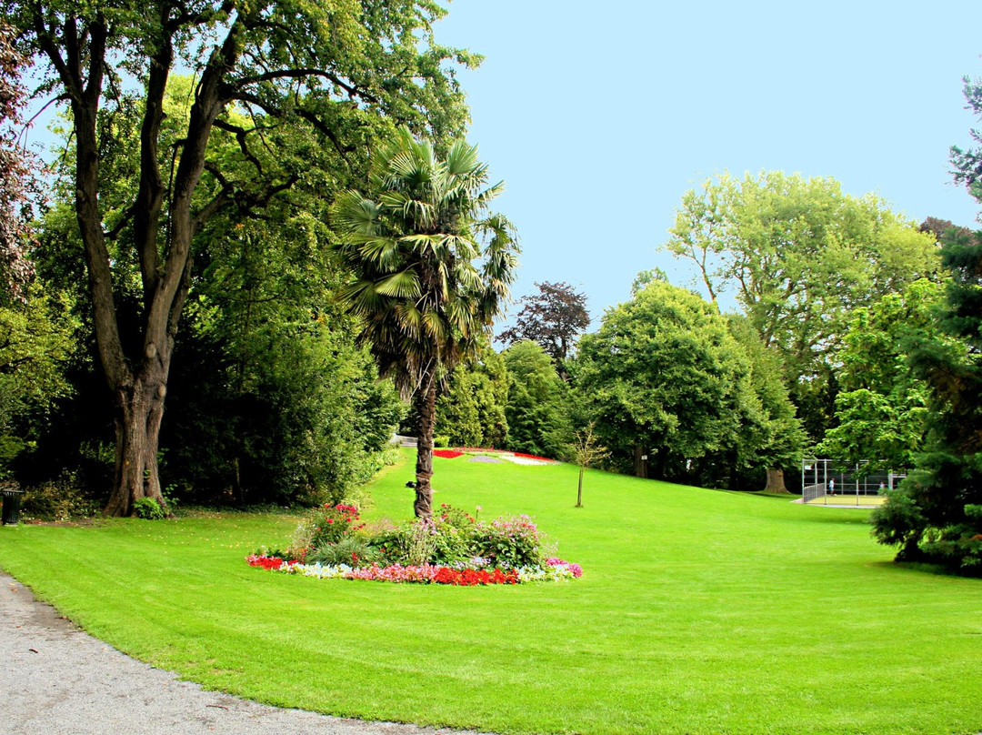 Parc du Waux-Hall-蒙斯必去景点