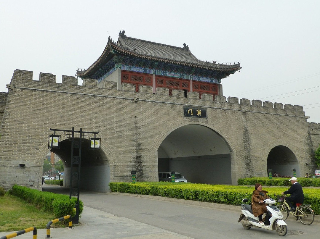 开封城墙-开封市必去景点