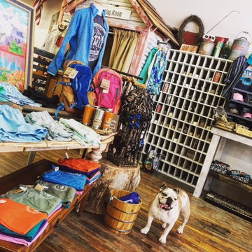 Bromide Mountain Co.-Sulphur必去景点