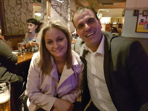 On The Rocks Bar Crawl-布莱顿必去景点