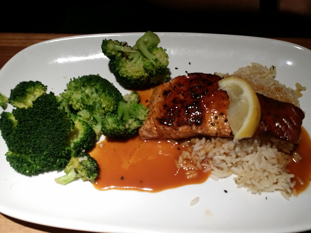 科拉尔维尔餐馆和美食-Cheddar's Scratch Kitchen