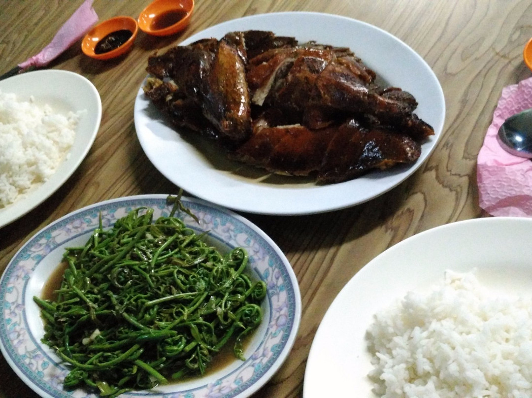 Lubok Antu餐馆和美食-Chuan Hong Restaurant