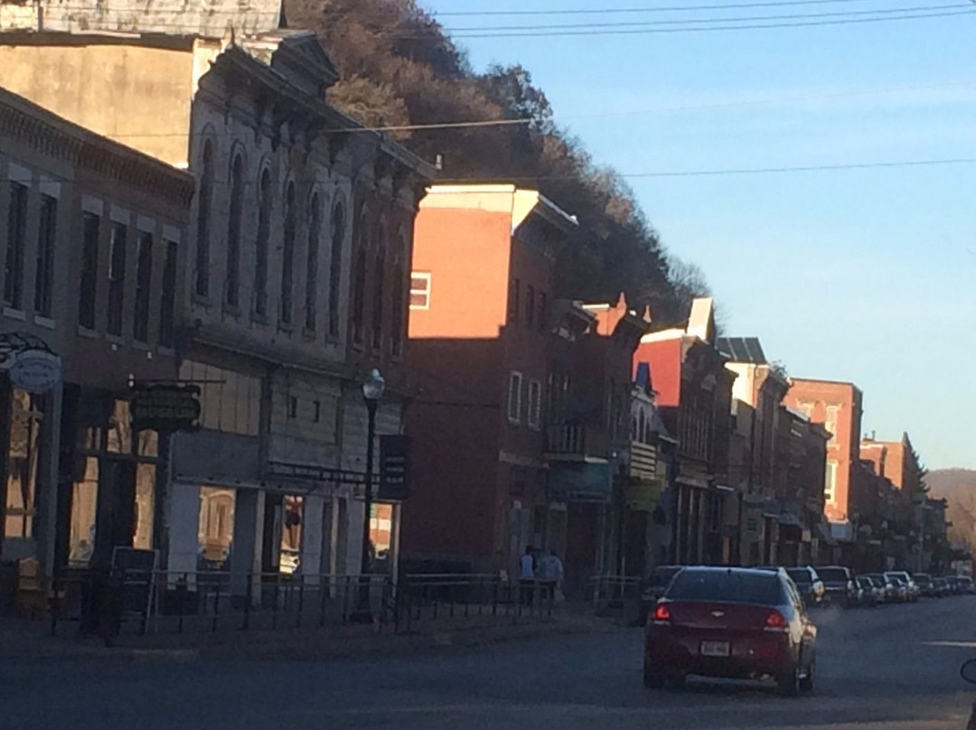 Downtown McGregor景点图片