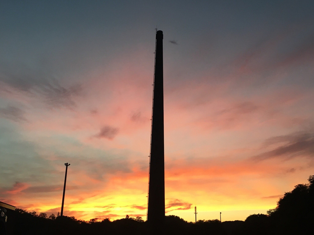 Giant Chimney of Old Hokutan Kasei Industrial Plant-夕张市必去景点