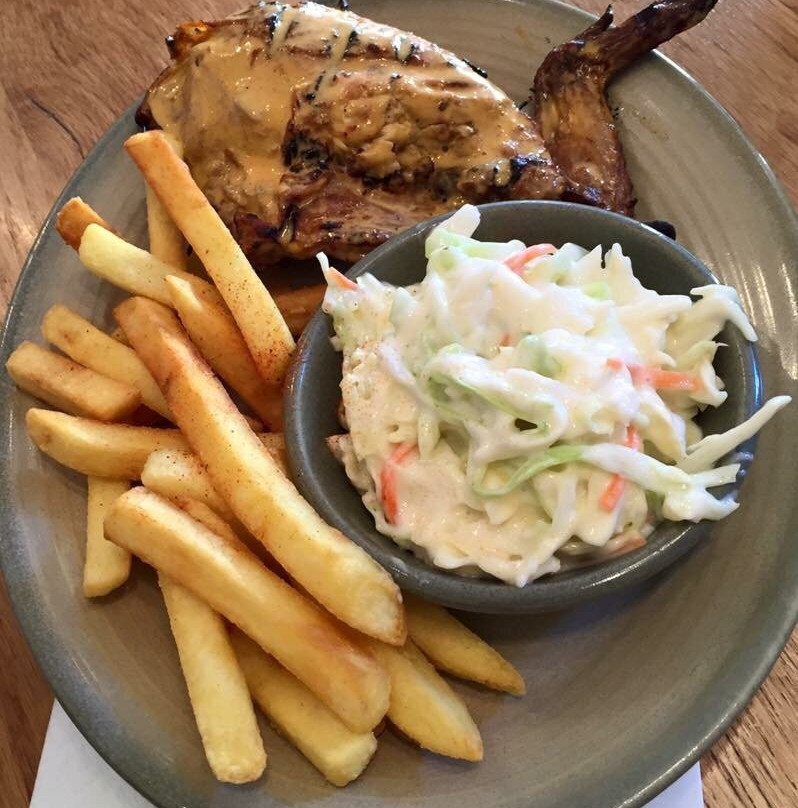 Zayed Town餐馆和美食-Nando's Zayed Town