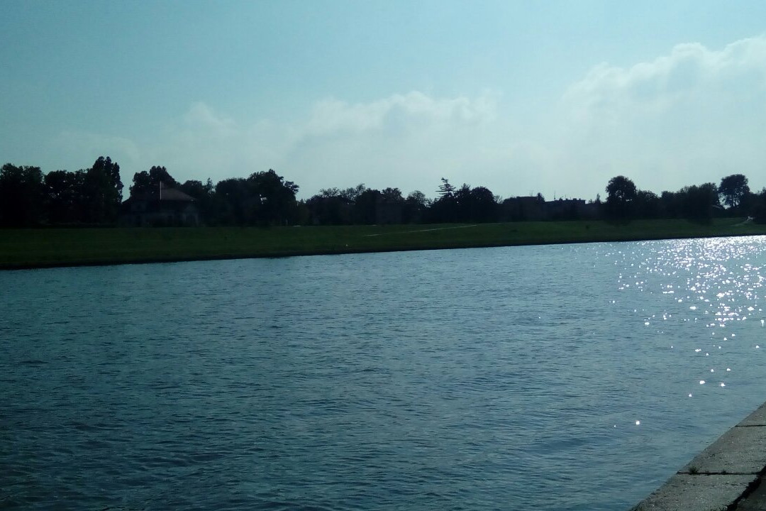 Marina on the Vistula River景点图片