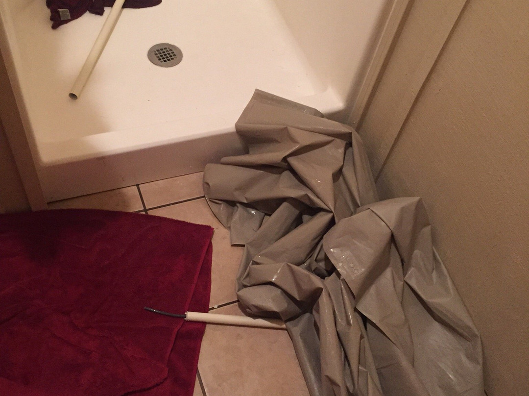 Chalk Bluff Park-Paddle Boat Rentals-Uvalde必去景点