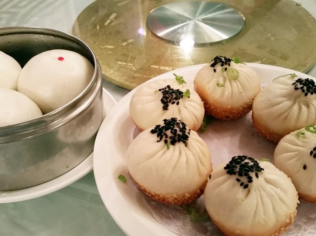 Shanghai No 1 Seafood Village