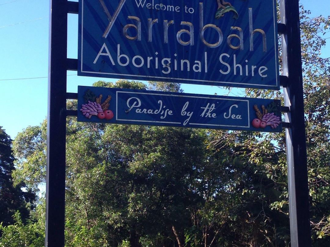 Yarrabah Arts & Cultural Precinct景点图片