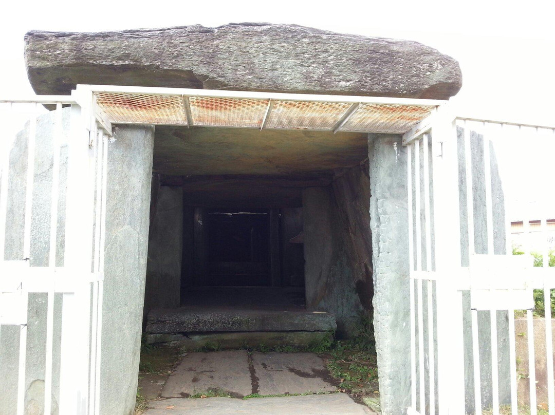 Hachimanyama Tomb Mound-行田市必去景点