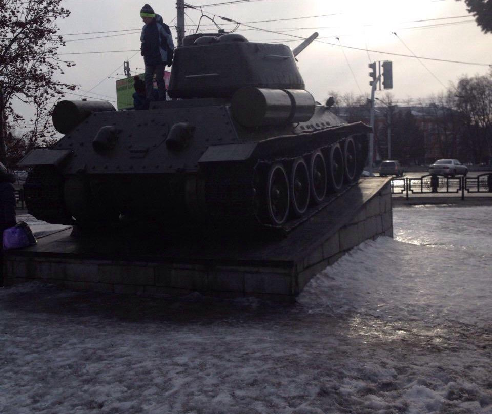 T-34 Monument-Barnaul必去景点