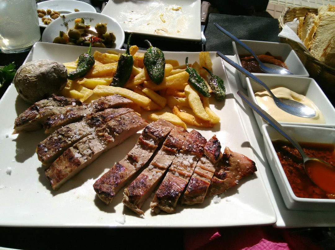 casa arturo gines