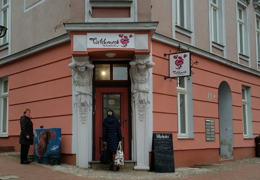 Kossow餐馆和美食-Tortcheneck Schwesterherz