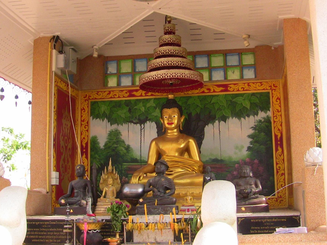 Suan Pa Si Racha Bureau of Monks-是拉差必去景点