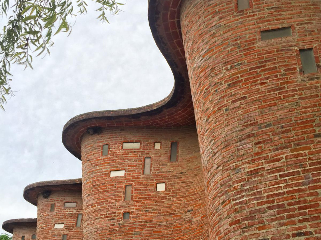 Iglesia De Cristo Obrero-Atlantida必去景点
