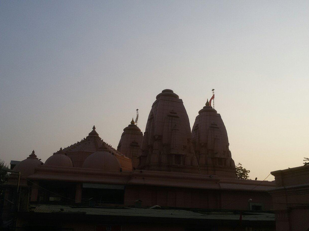 Unai Mata Temple景点图片