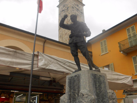 Chiesa di Santo Stefano e Battistero-伦诺必去景点