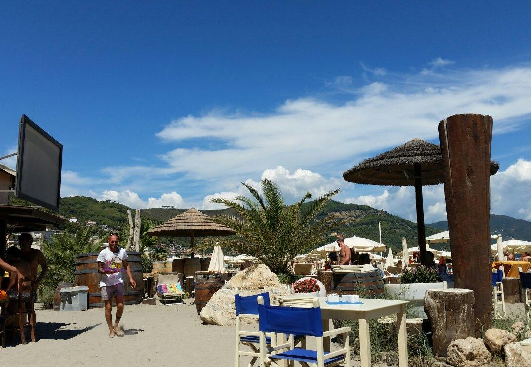 Bagni Capo Mele-Laigueglia必去景点