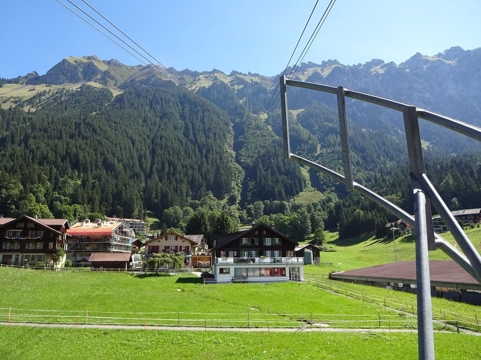 Luftseilbahn Wengen-Männlichen-翁根必去景点
