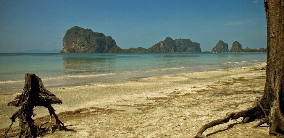 Pak Meng Beach景点图片
