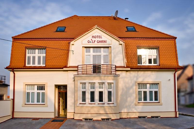 Hotel Golf Garni-官方