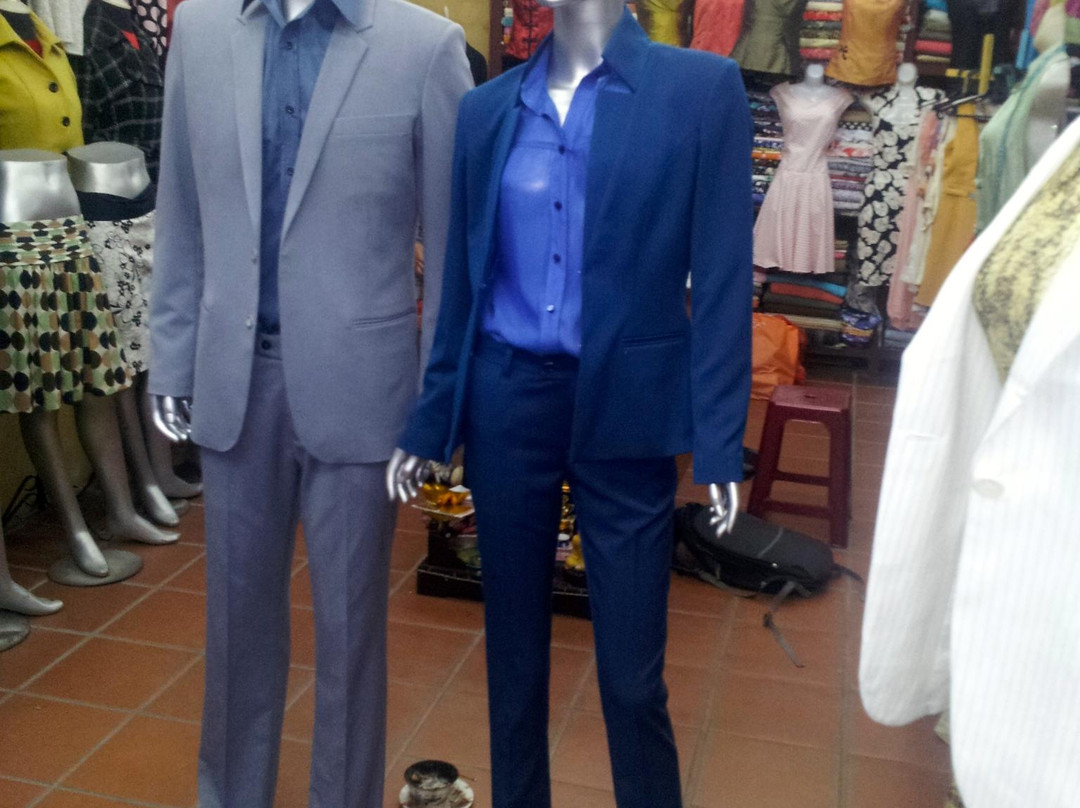 Luna Clothes Shop-会安必去景点