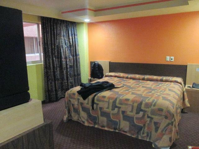 Hotel Atizapan主图