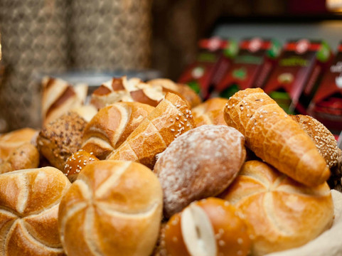 洛萨蔷薇高级酒店