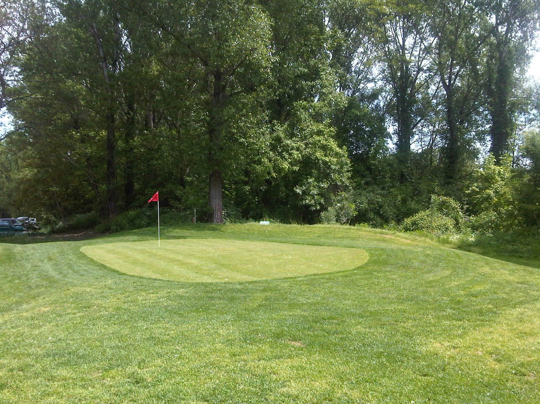 Golf Club Alès Ribaute景点图片
