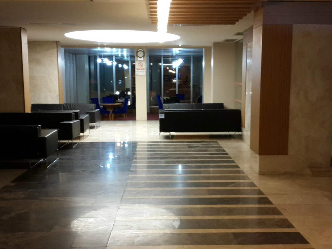 Halley Hotel主图