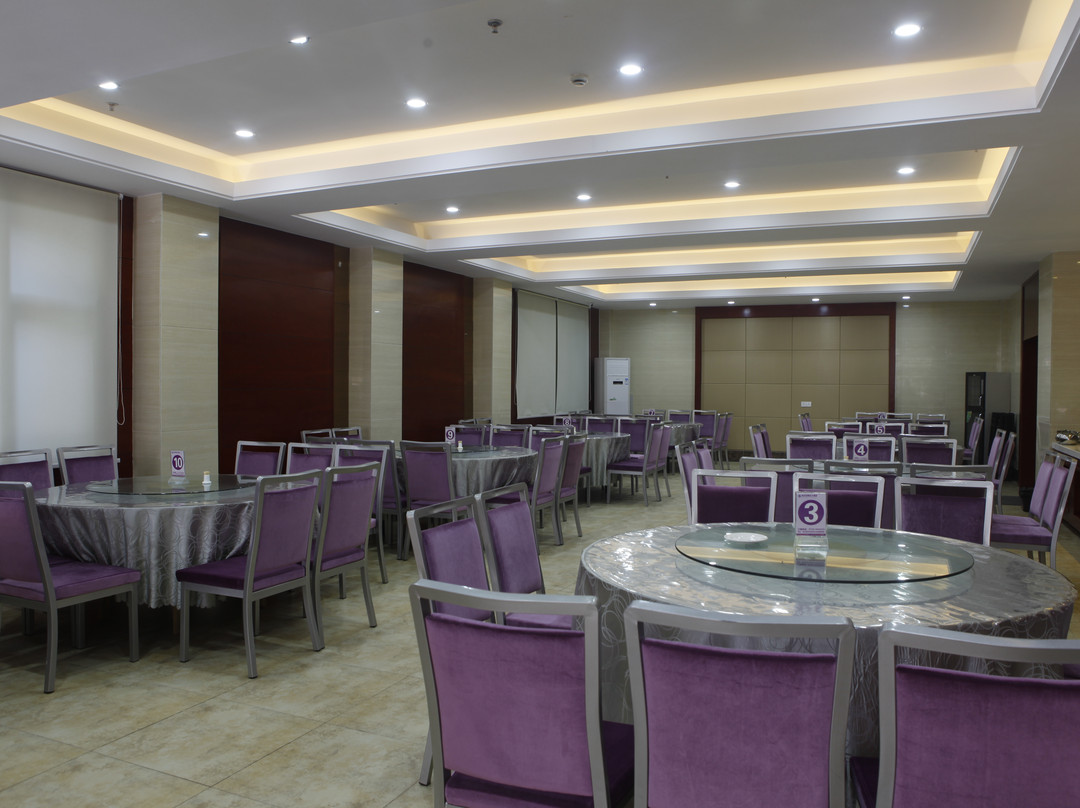 神农架顺达大酒店主图