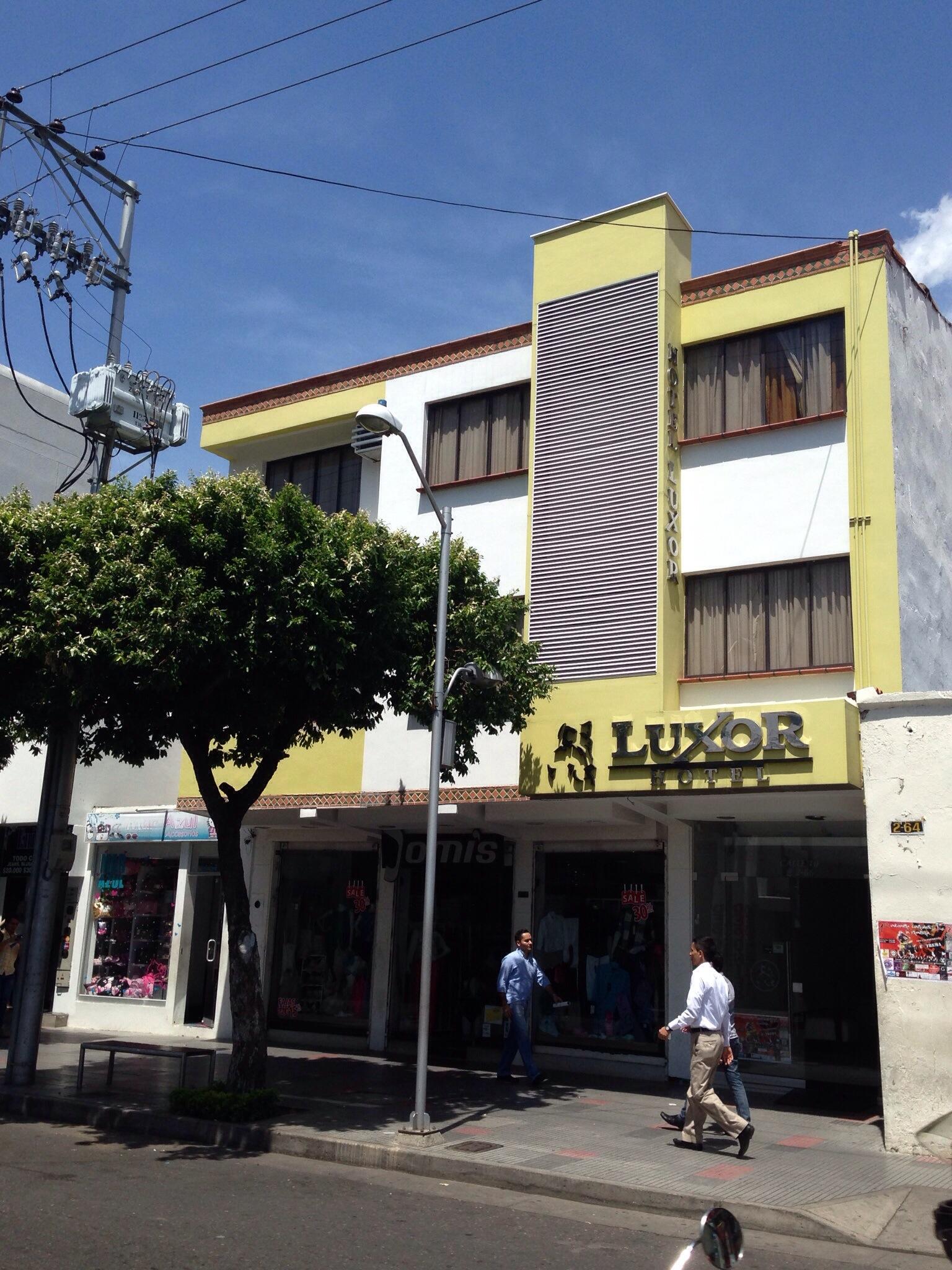 Hotel Luxor Cucuta-浴室