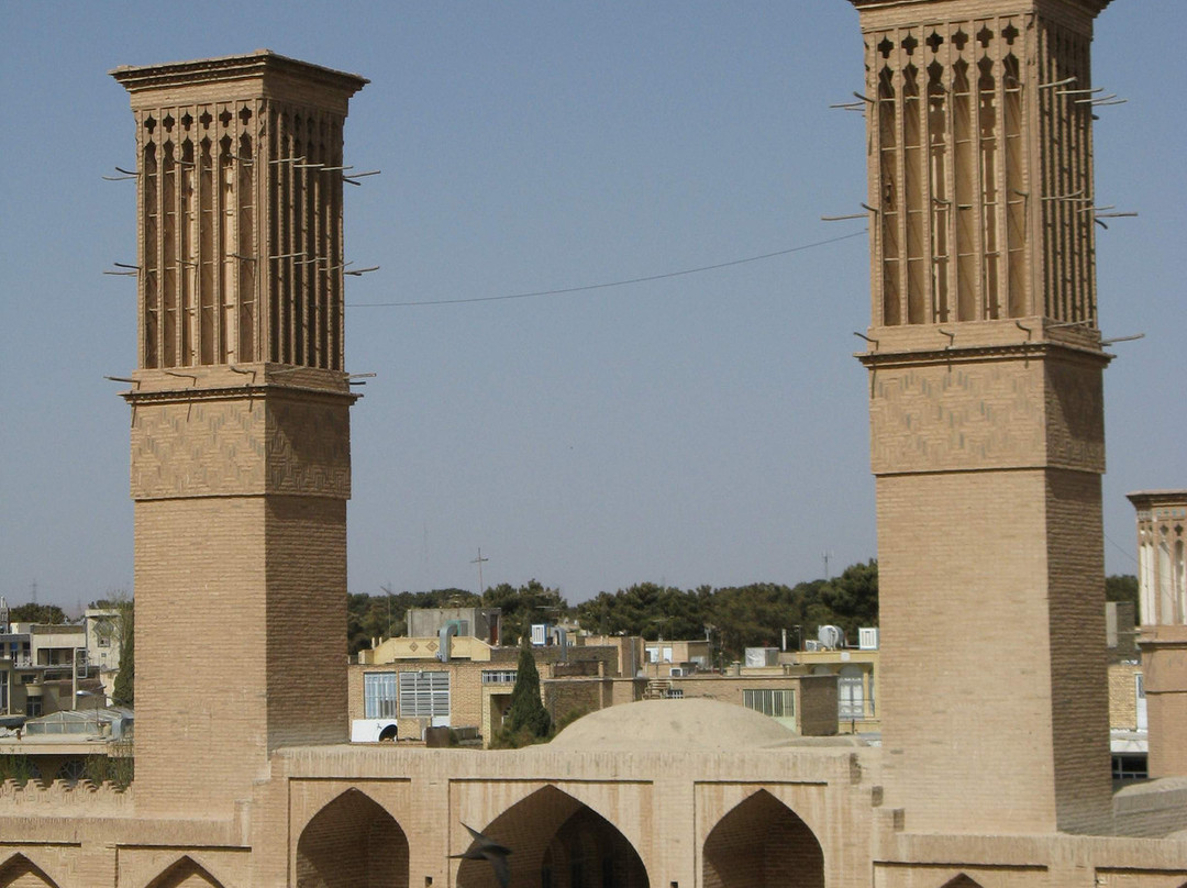 Mosallah Edifice景点图片