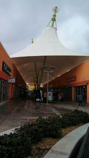 Okc Outlets-俄克拉何马城必去景点