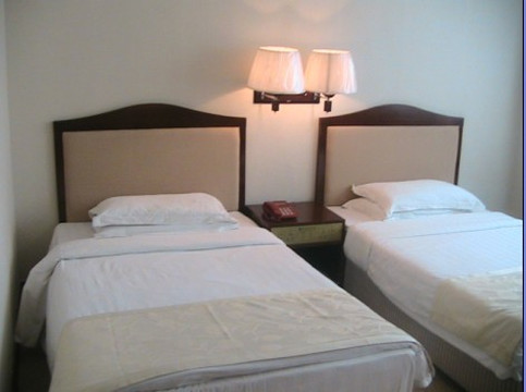 梁山中韩大酒店主图