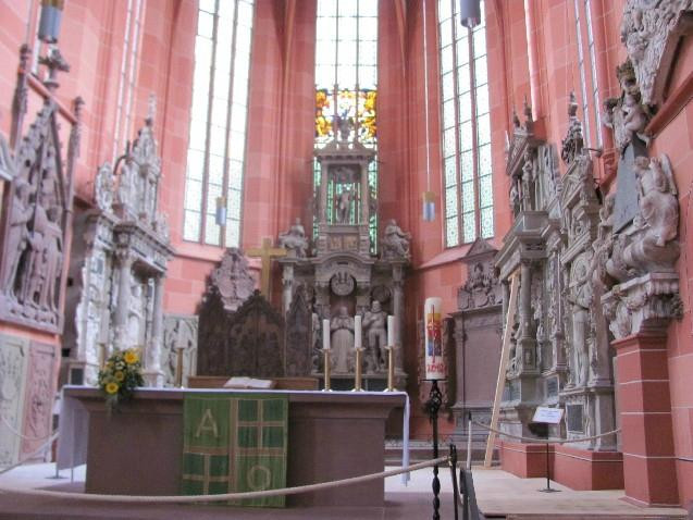 St. Marien-Kirche (Mariä Himmelfahrt)景点图片