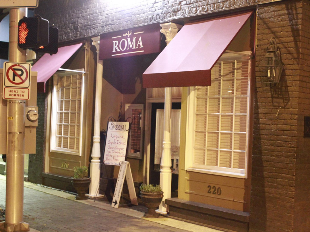 克里夫兰餐馆和美食-Café Roma