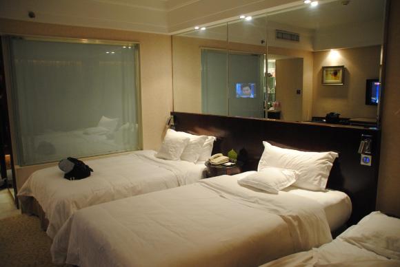 广州总统大酒店（天河体育中心太古汇店）-客卧