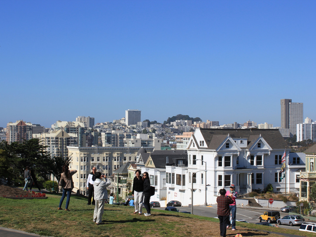 阿拉莫广场-旧金山必去景点