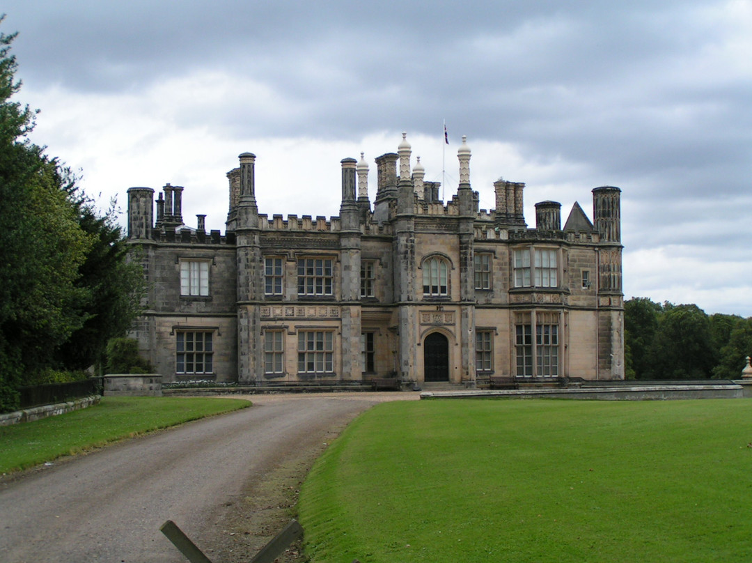 Dalmeny House