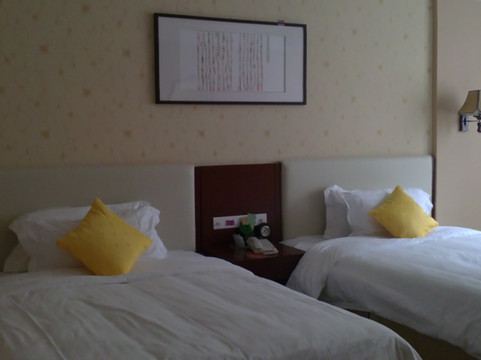 新丰云天海温泉原始森林度假村主图