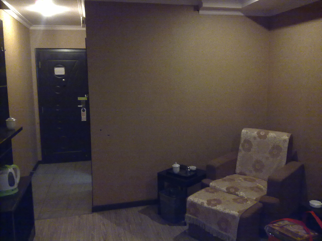 南昌易通冶金酒店（八一广场南昌火车站店）主图