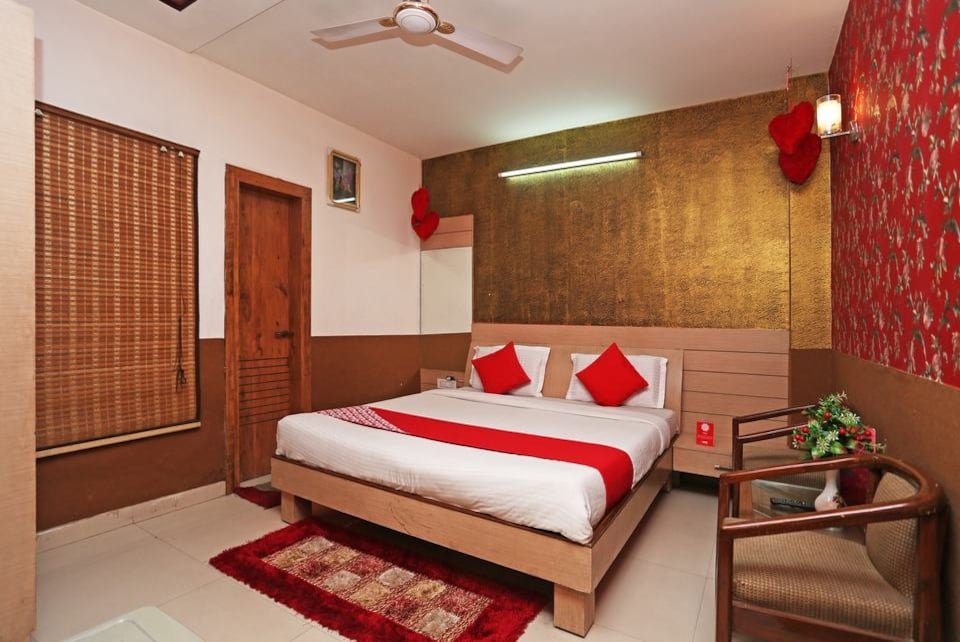 OYO Hotel Paras-官方