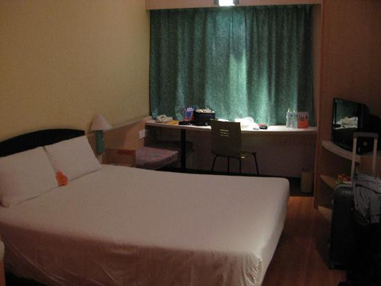 成功国际酒店主图