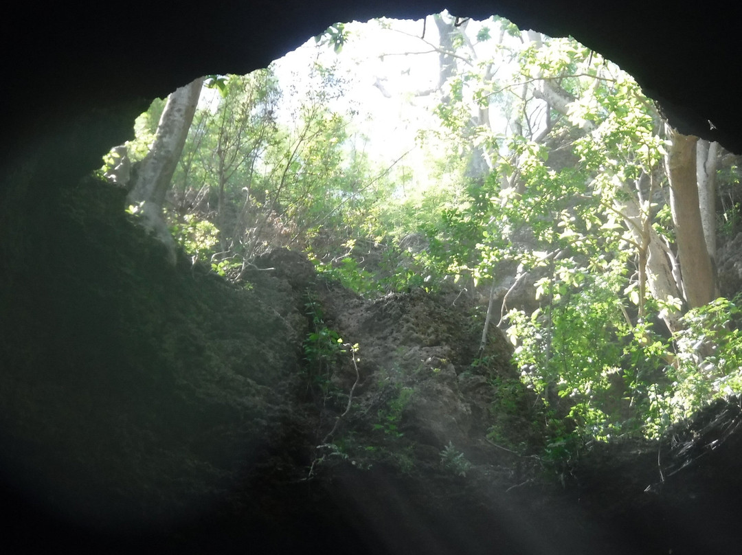 Blue Cave-塔纳岛必去景点