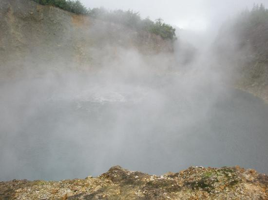Boiling Lake-Morne Trois Pitons National Park必去景点